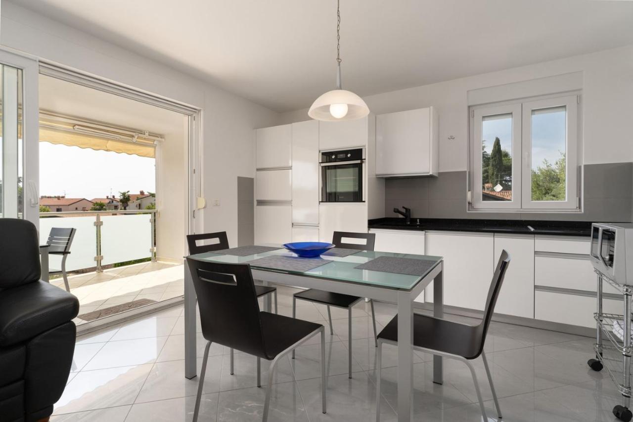 Apartment Sky By Seeadria Agency Novigrad Istria エクステリア 写真