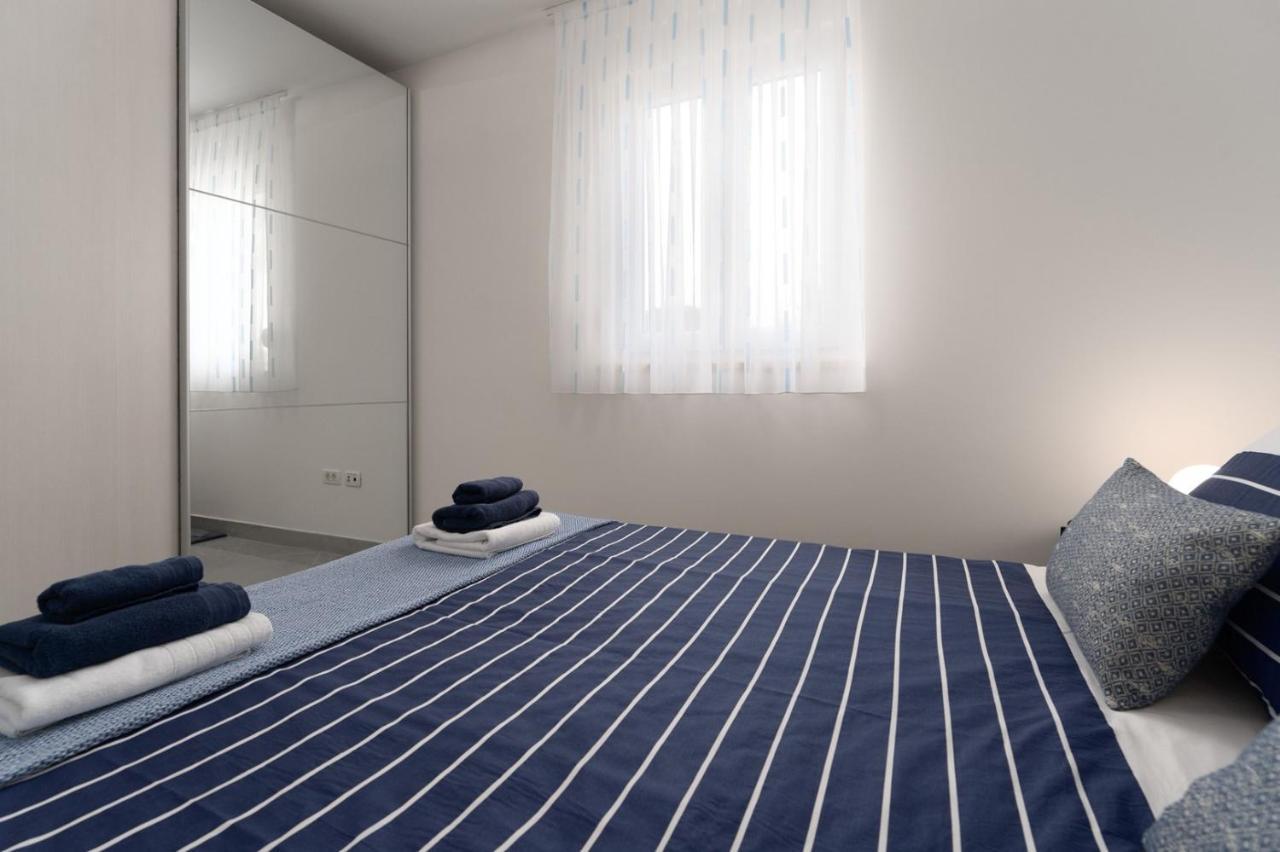 Apartment Sky By Seeadria Agency Novigrad Istria エクステリア 写真