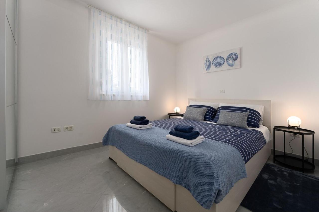 Apartment Sky By Seeadria Agency Novigrad Istria エクステリア 写真