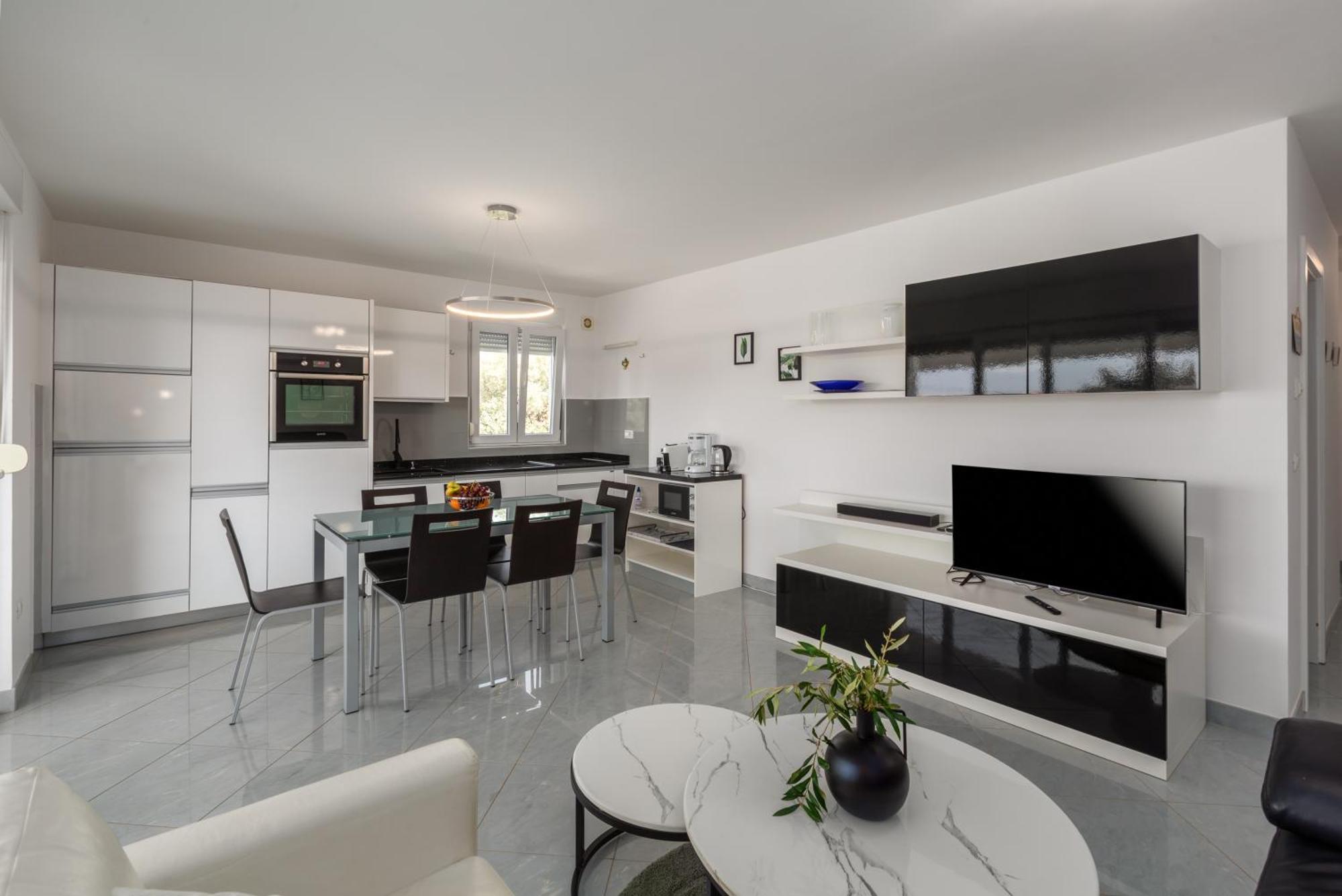 Apartment Sky By Seeadria Agency Novigrad Istria エクステリア 写真